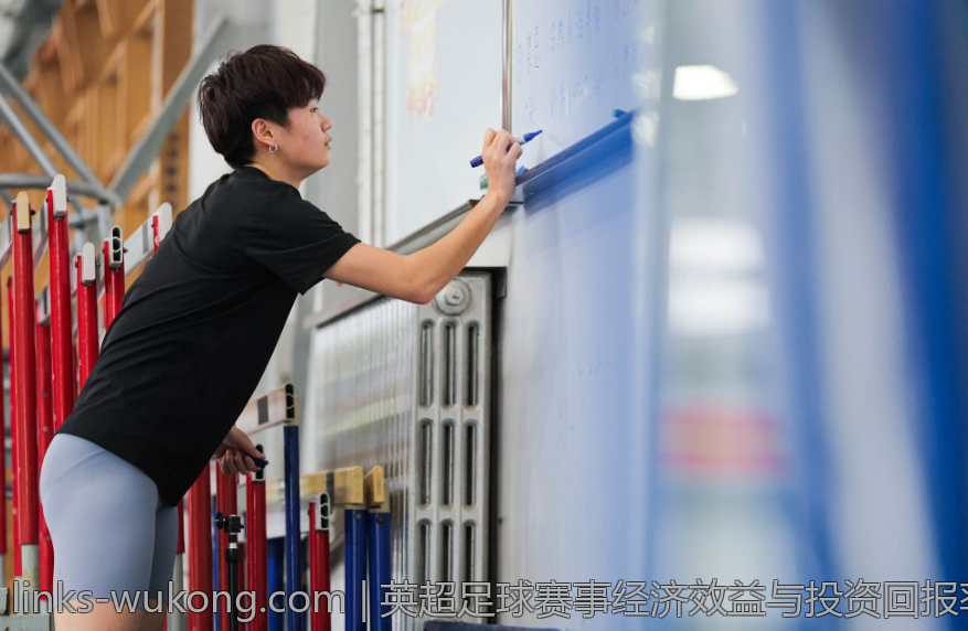 英超足球赛事经济效益与投资回报率